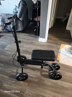 Knee Scooter
