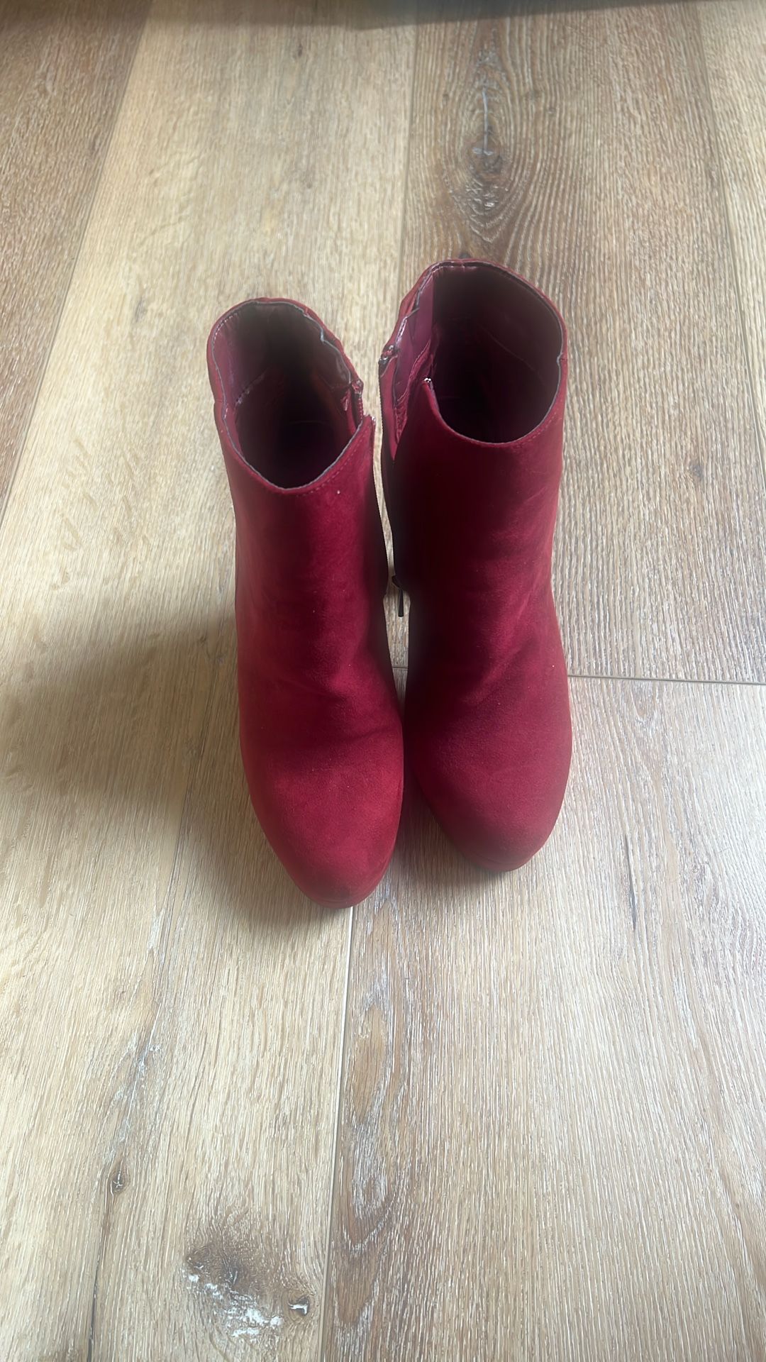 Size 6 Red Boots