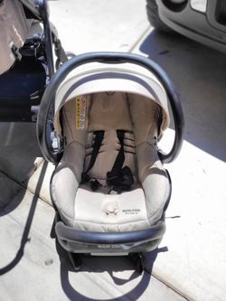 Maxi Cosi Travel System