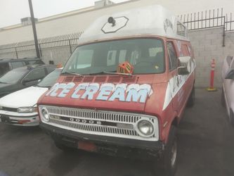 1971 dodge bubble top van