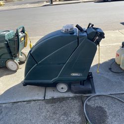 Nobles falcon 2800+ carpet extractor
