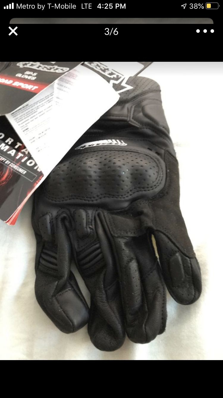 Street racing motorcycle gloves