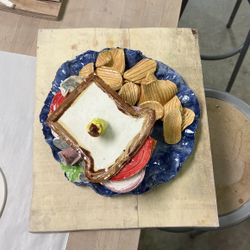 Ceramic Sandwich Made In An Elite Private School 