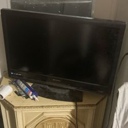 32 Inch TVs 