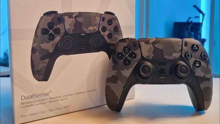 PS5 DualSense Wireless Controller Gray Camouflage