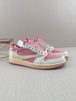 Air Jordan 1 x Travis Scott  Pink