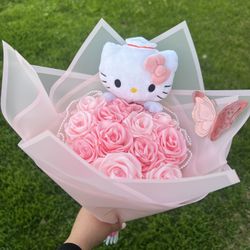 Hello Kitty Eternal Rose Bouquet
