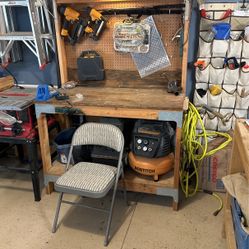 Excellent Work Bench W/Light & Power Strip