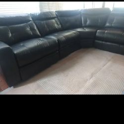 SECTIONAL GENUINE LEATHER RECLINER ELECTRIC BLACK COLOR.. DELIVERY SERVICE AVAILABLE 💥🚚💥