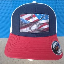 Fisherman's Trucker Hat With Magnetic Bill For Holding Flys