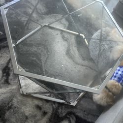 Shape 3 Piece Decorative Table 