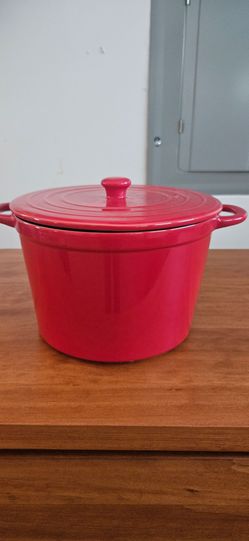 Red Enameled Cast Iron Dutch Oven with Lid