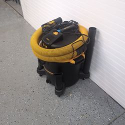 Vacmaster 12 Gallon Wet Dry Vacuum Cleaner