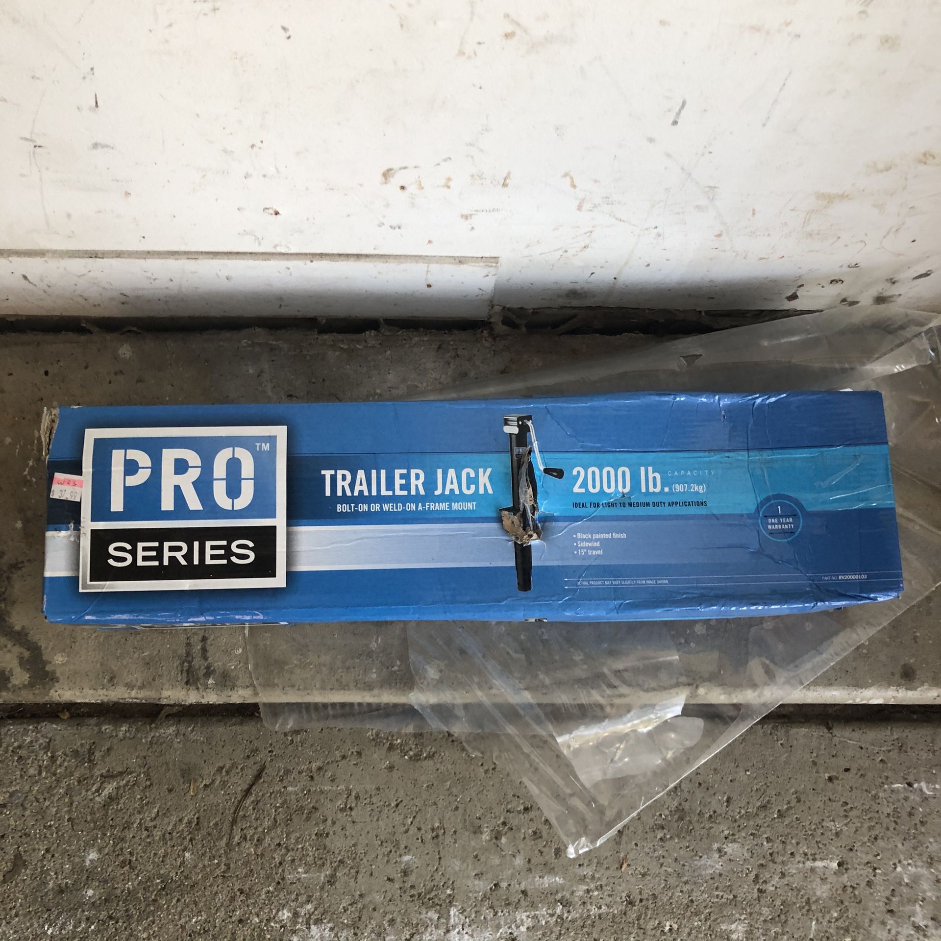 Pro Series™ 15" Travel, 2,000 lbs. Trailer Jack