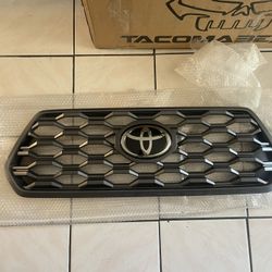 2020 Toyota Tacoma OEM Front Grille