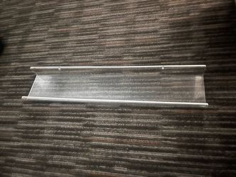 Transparent shelve