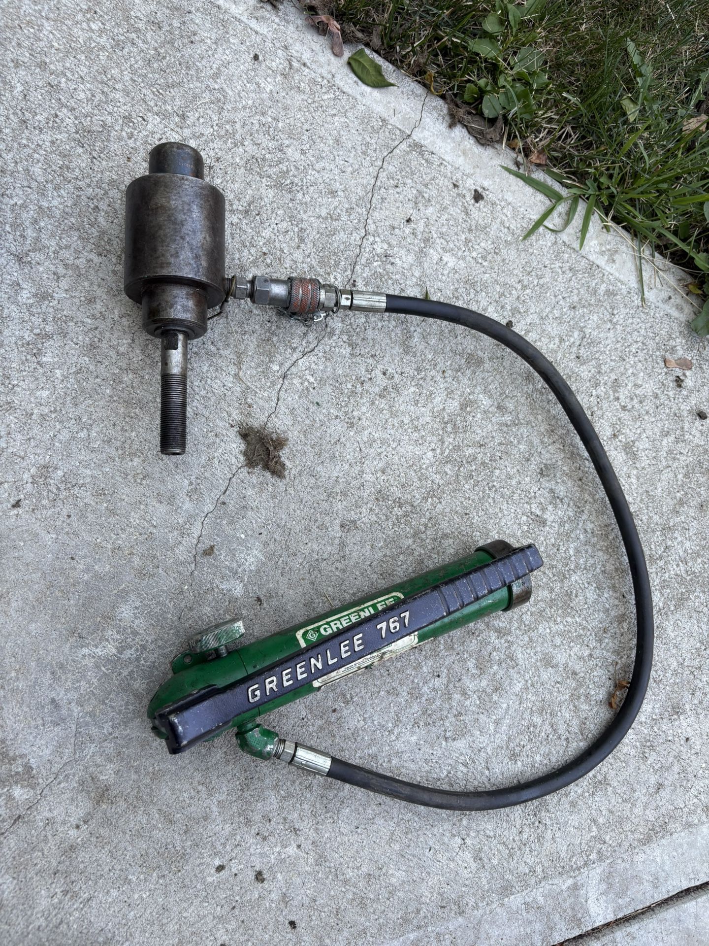 Make Offer : Greenlee Hole Punch 