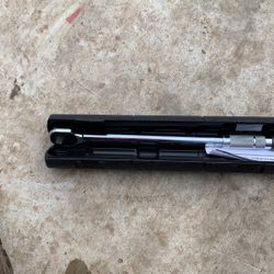 Torque Wrench 