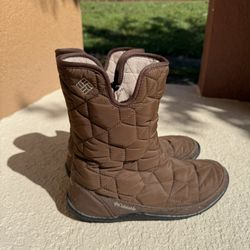 Columbia Boots insulated 200 Grams Size 9.5