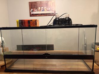 Reptile terrarium