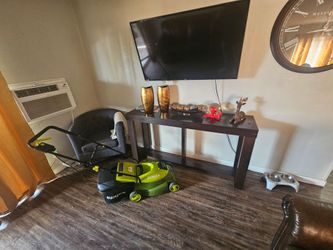 Decoration table and side couch table