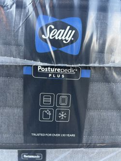 Sealy Posturepedic Plus Queen