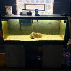 75g tank with stand. Comes with everything
