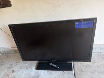 65 inch sharp smart. Tv. 85 cash Chad remote works great