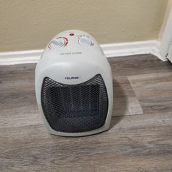 Small Portable Heater Works Great 