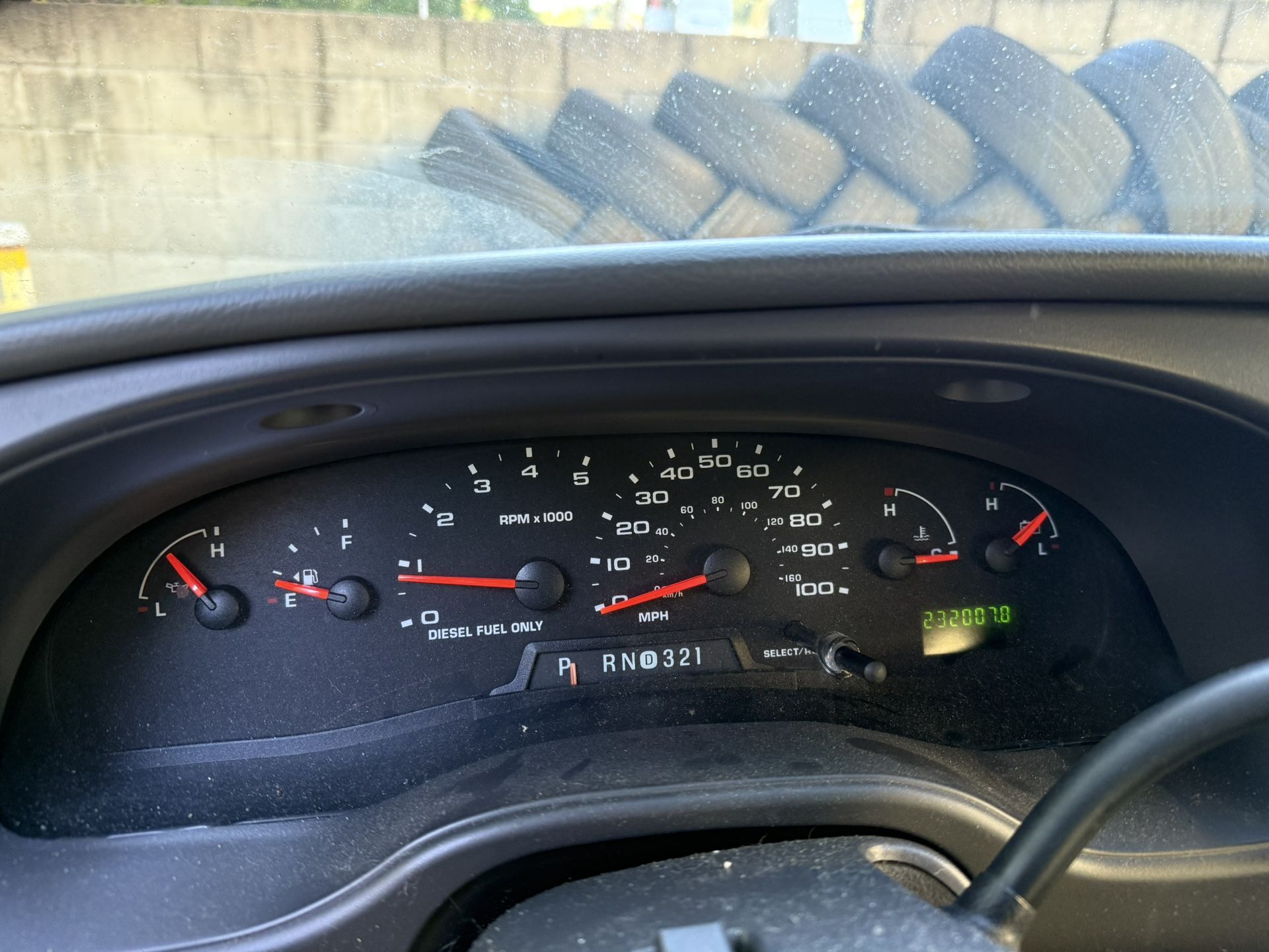 2005 Ford E-350
