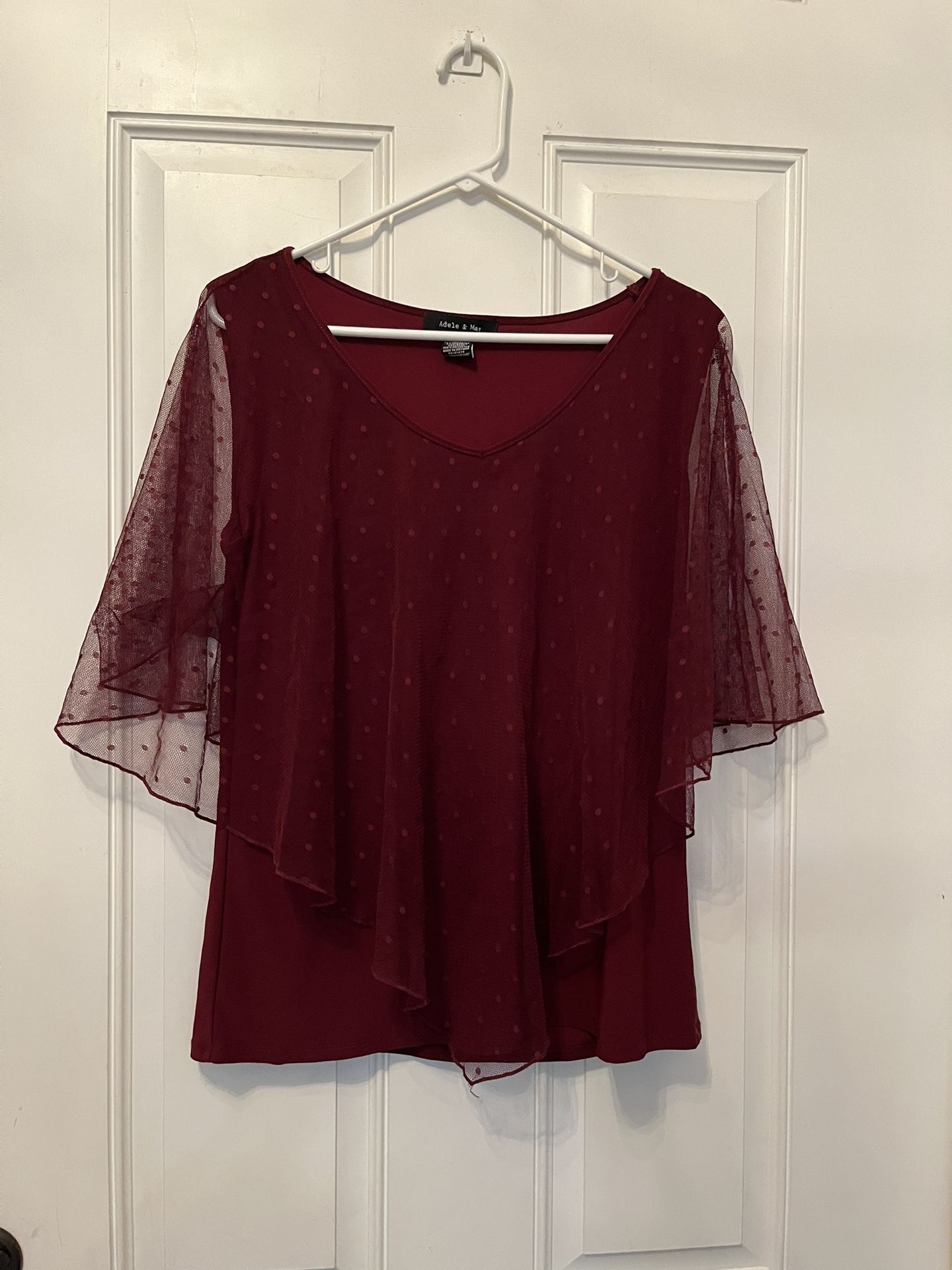 Beautiful Women’s Shirt By Adele & May Size Large 