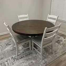 5 Piece Dining Set 