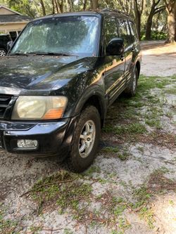 2002 Mitsubishi Montero