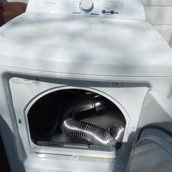 Kenmore electric.  Dryer