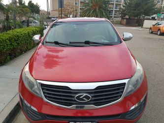 Kia sportage 2011 clean tittle