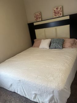 Cabecera Y Set De Colchones King Size