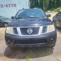 Nissan Pathfinder 