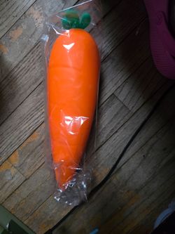 1lb Carrot Squishy Toy