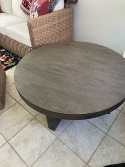 Round Wood Coffee Table Dark Finish