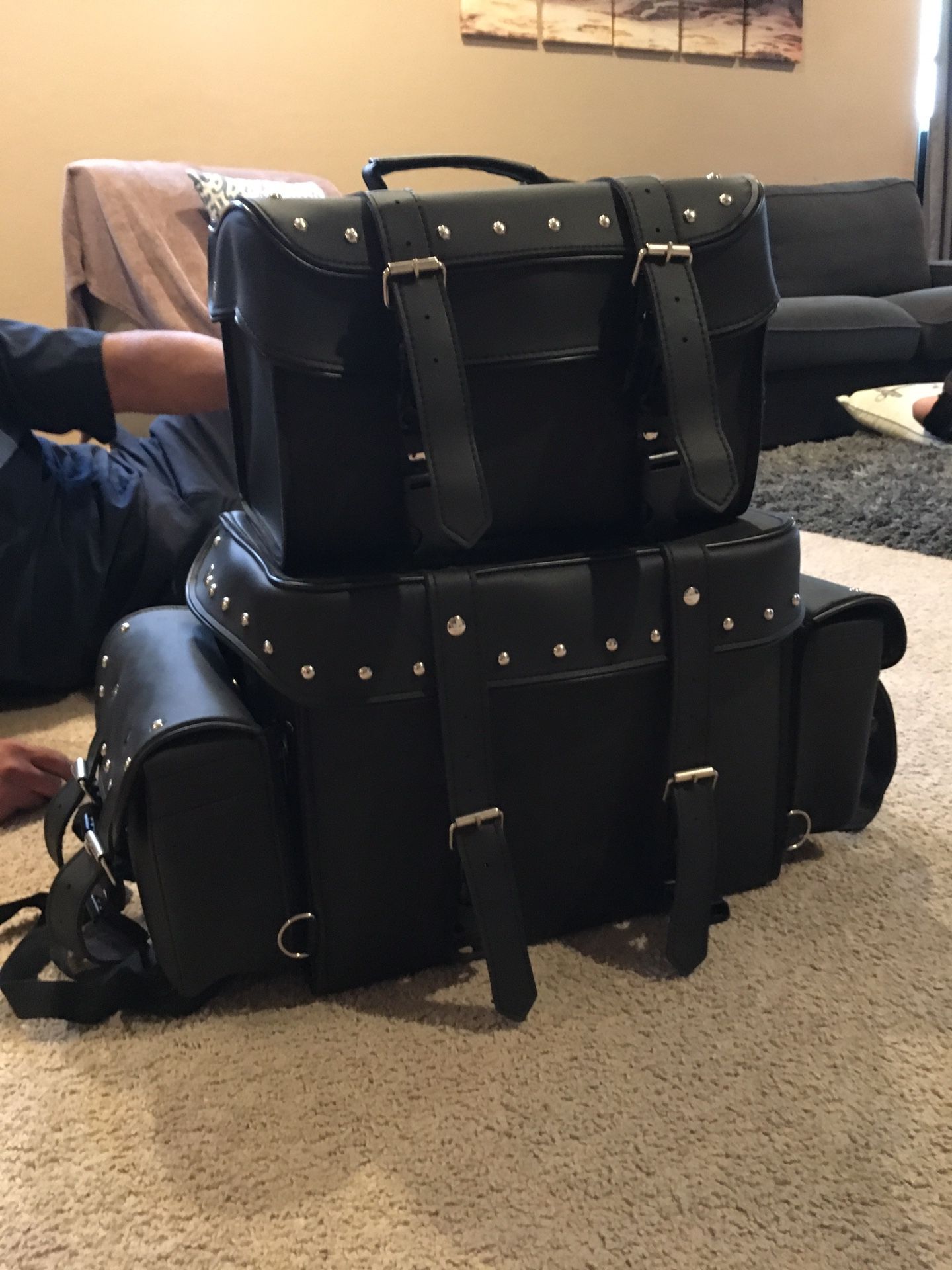 Touring luggage set for motorcycle
