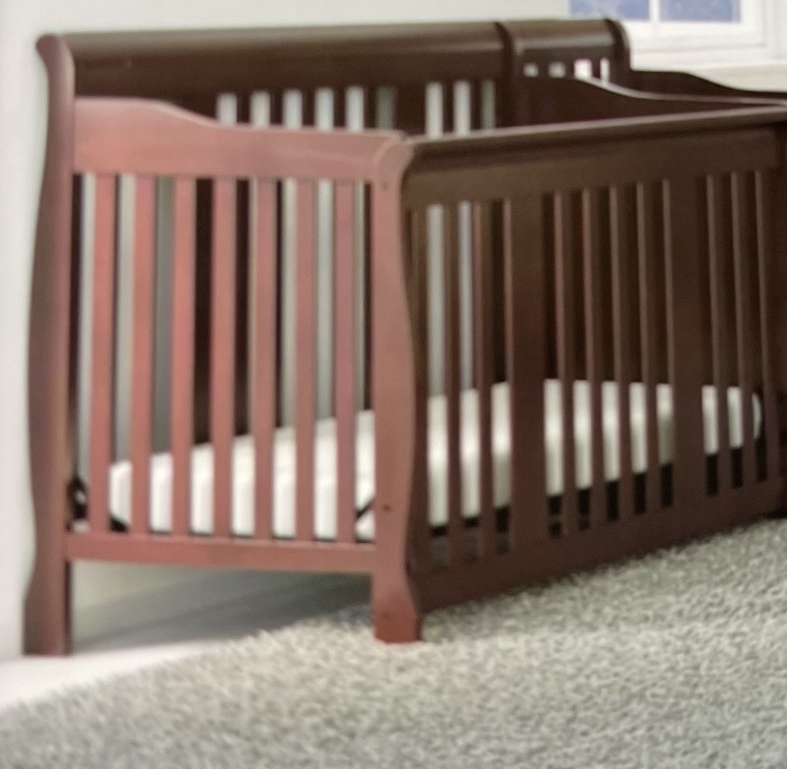 4-in-1 Stork craft Convertible Crib With Mattress 