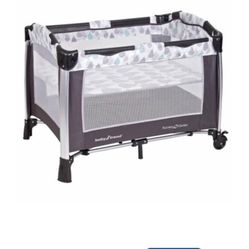 Poratble Pack And Play Crib Used Only A Few Times