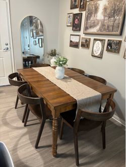 Table chairs