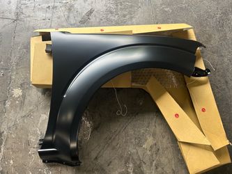 05-21 Nissan Frontier fender