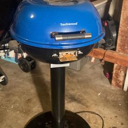 TECHWOOD ELECTRIC GRILL