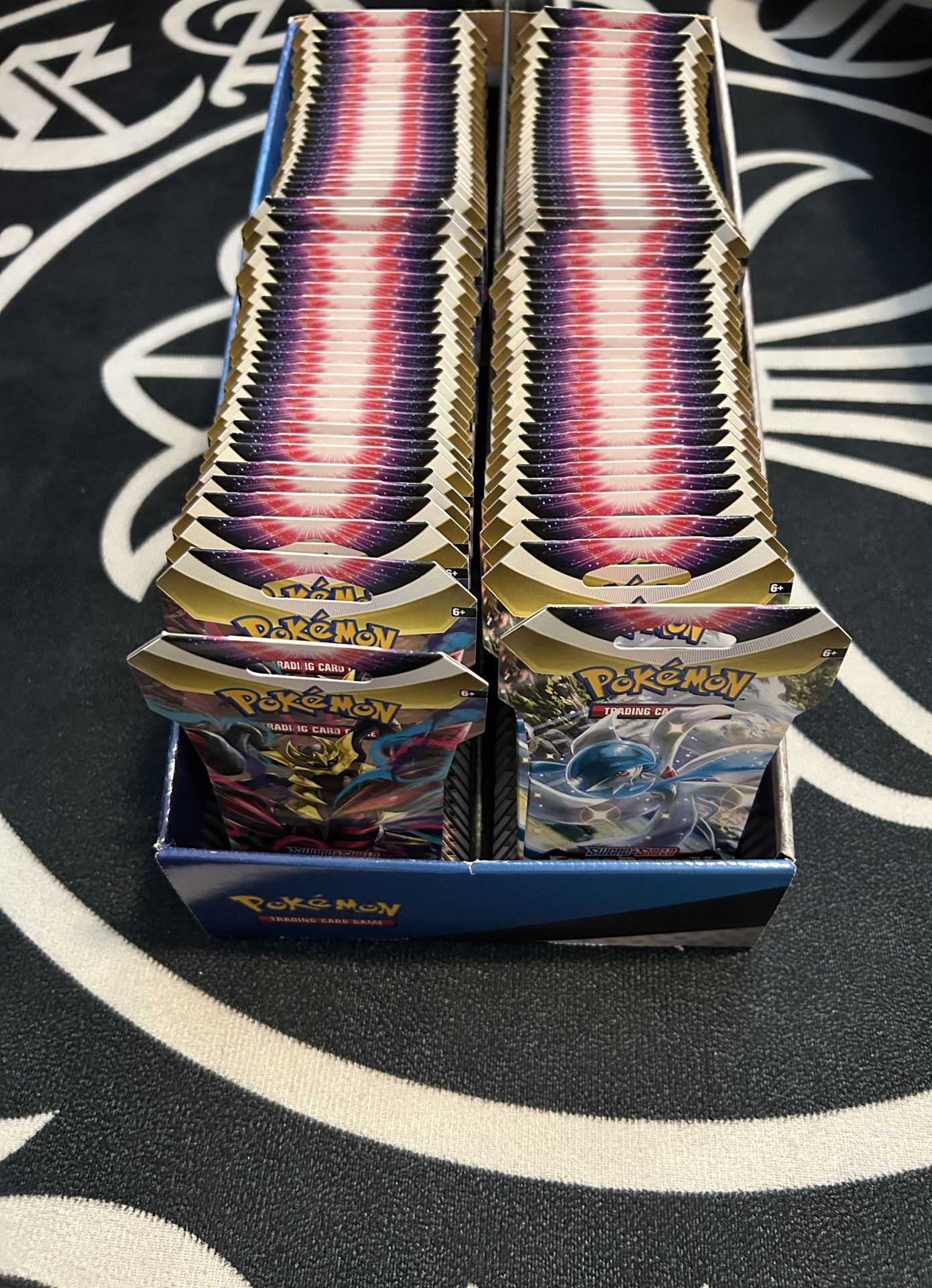 Pokemon Sword and Shield Lost Origin 100x Sleeved Hanger Booster Pack