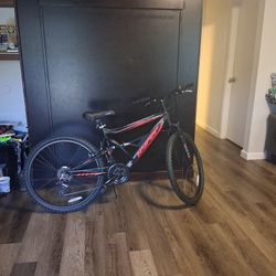 Hyper Shock Bike, Size 26