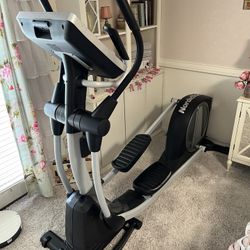 NordicTrack Spacesaver SE 9i Elliptical Exercise Machine (with iFit)