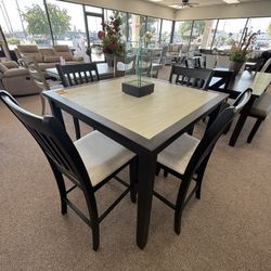 5 Pc Dining Table 
