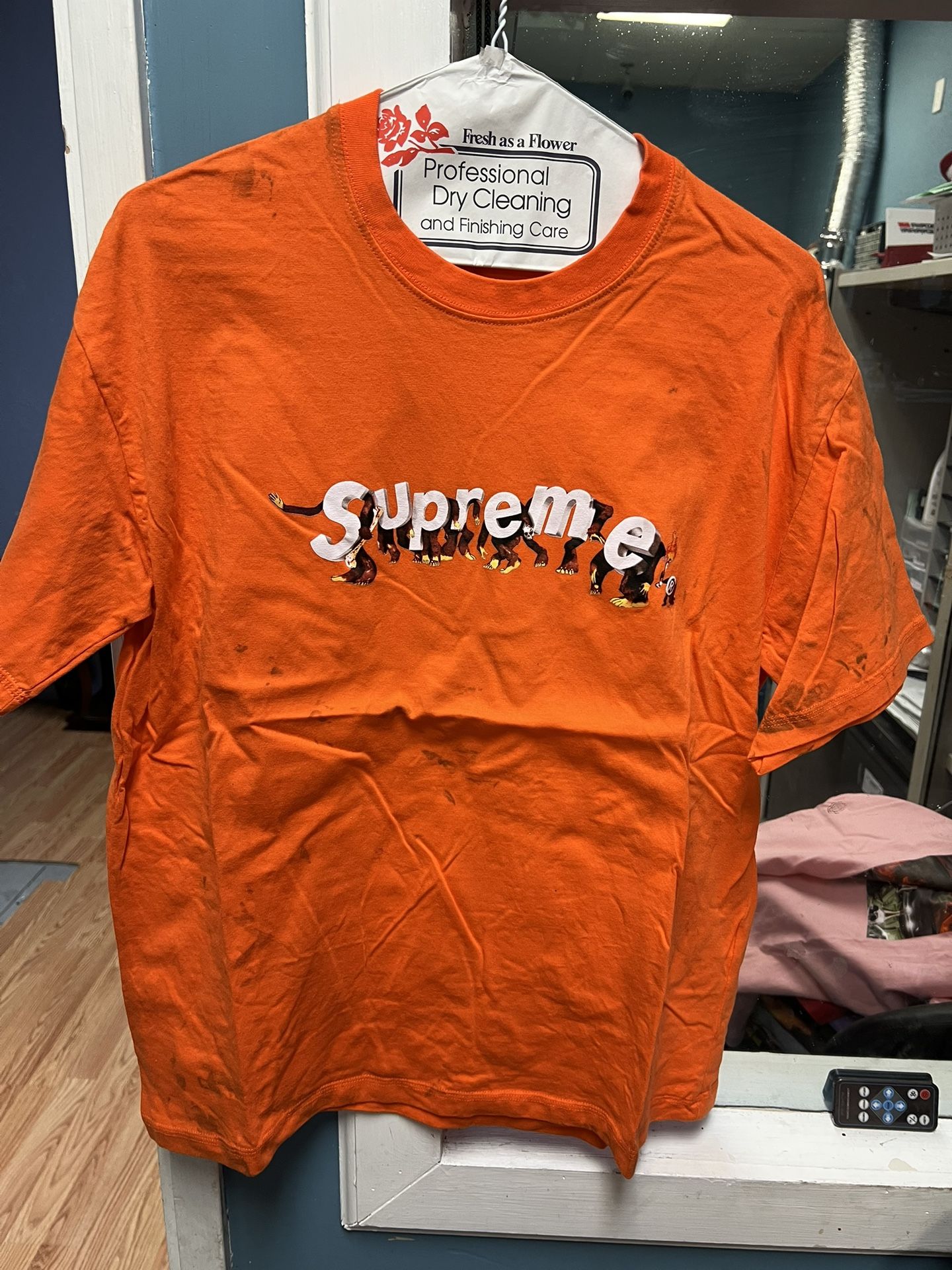 Supreme Apes Tee Size Large